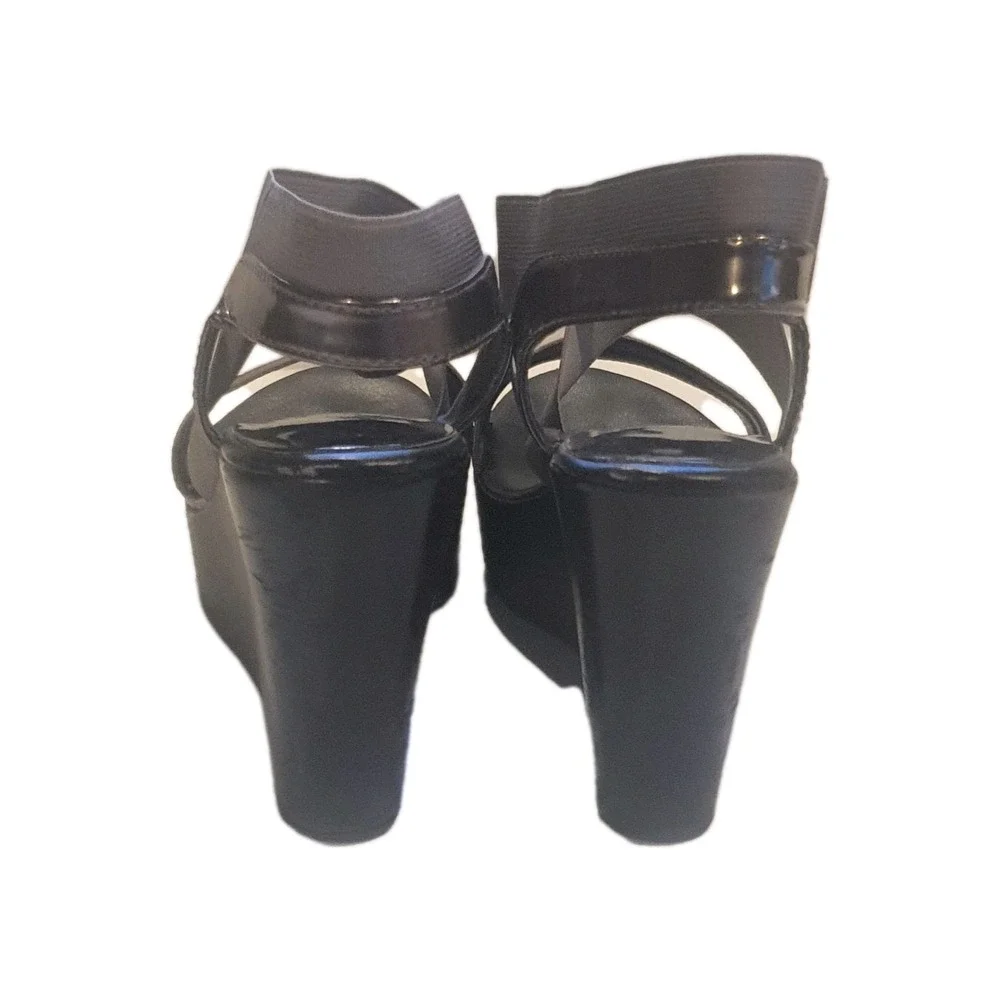 Charles David Grey Black Wedge‎ Heel Sandals Elastic Straps Pewter 10 inches